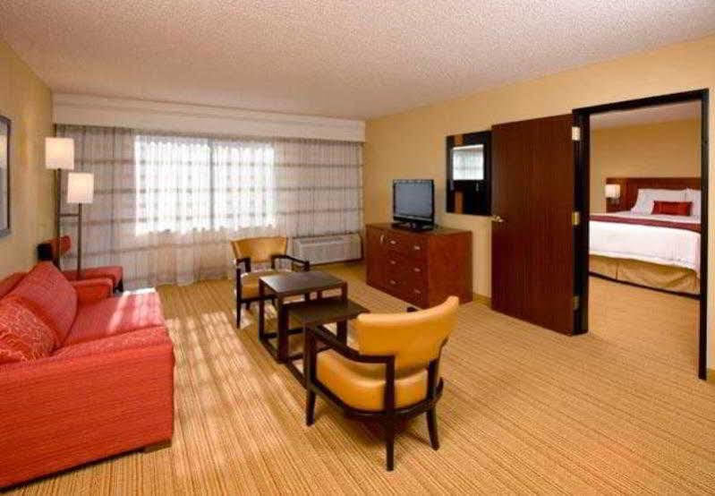 Courtyard By Marriott Salt Lake City Sandy Exteriör bild